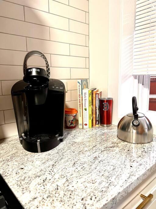 Modern Vintage 2Br Walkable To Dining & Lakefront Apartment Chicago Bagian luar foto
