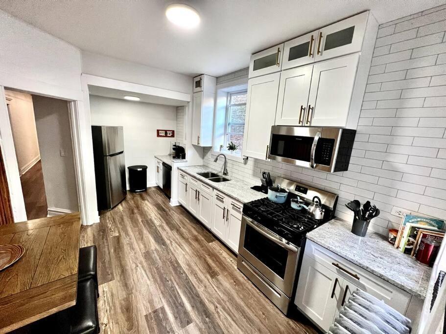 Modern Vintage 2Br Walkable To Dining & Lakefront Apartment Chicago Bagian luar foto